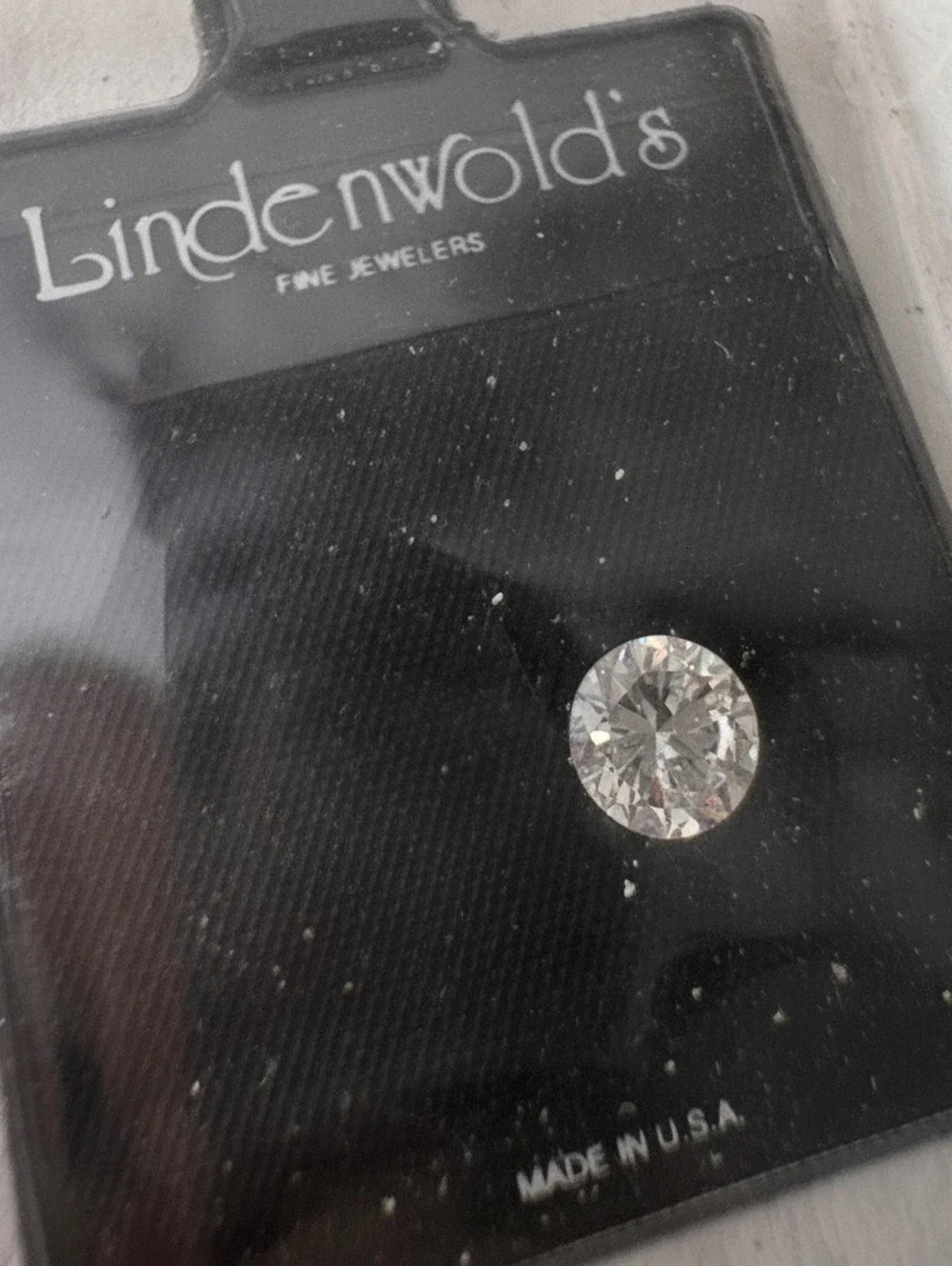 Lindenwold Fine Jewelers 1990 Genuine Cubic Zirconia Round Brilliant Cut Stone